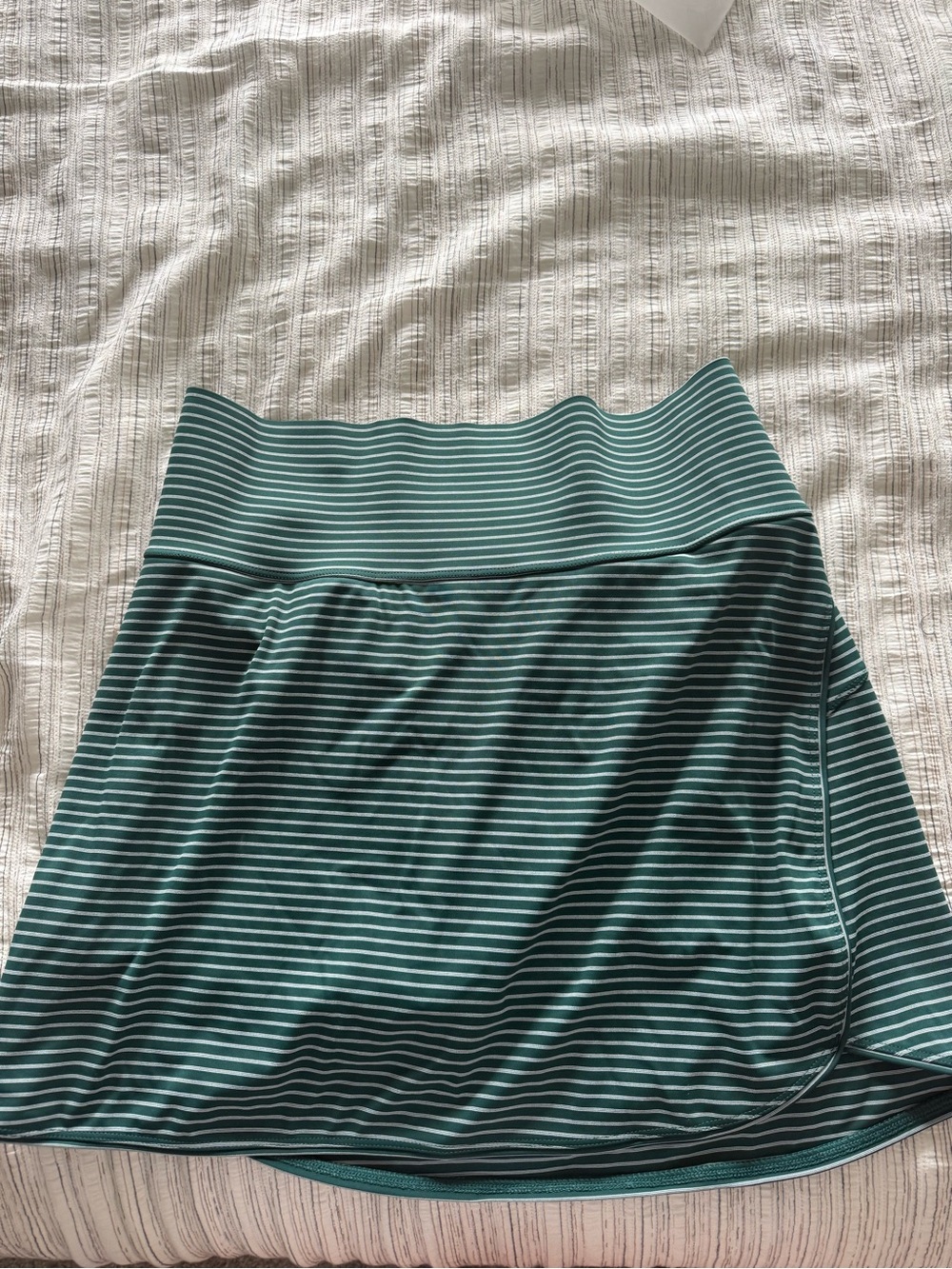 HALARA Green and White Striped Athletic Mini Skirt